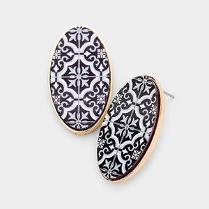 Moroccan Pattern Wood Oval Earrings